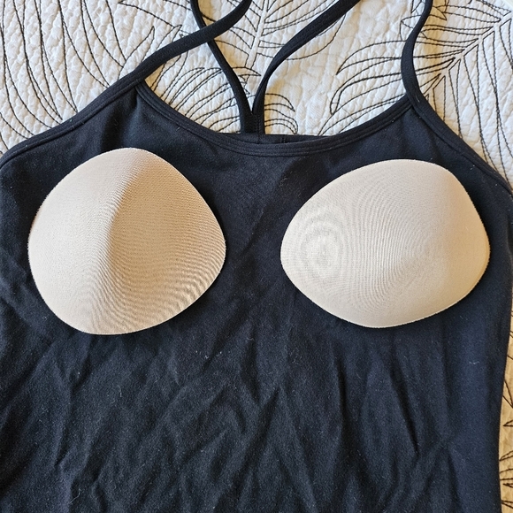 VGUC Lululemon Power Y Back Shelf Bra Tank Black Size 6 - Picture 8 of 9